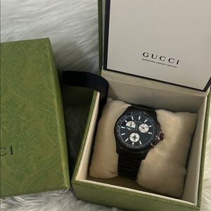 Gucci Black Men’s Watch New with original Box and tag
